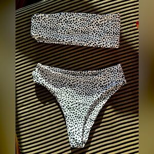 Pebble print bandeau bikini